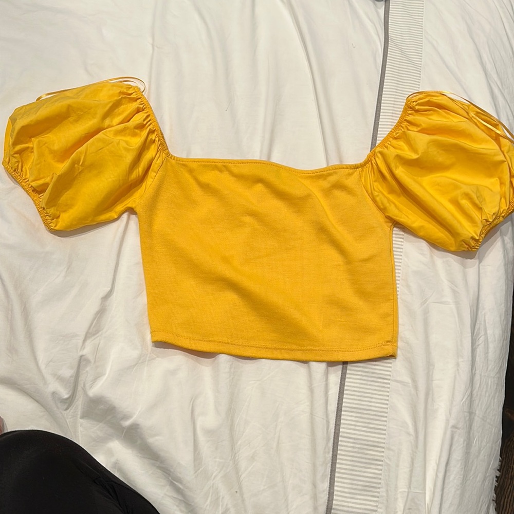 ZARA yellow cropped puff sleeve square neck top